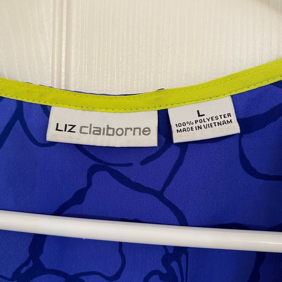 Skirt & blouse - Picture 6 of 6